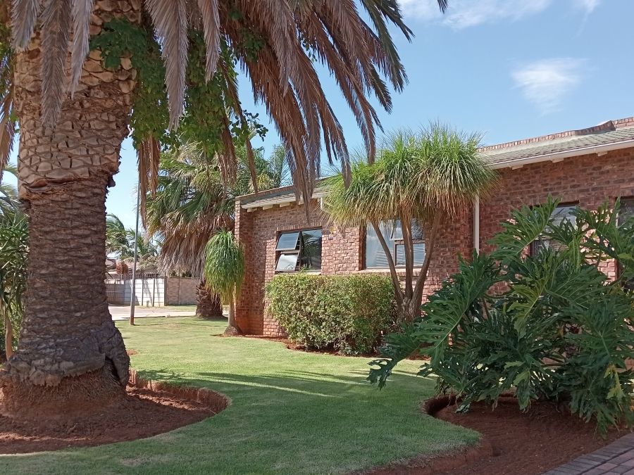 3 Bedroom Property for Sale in Campher Park Eastern Cape